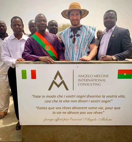 INAUGURAZIONE POZZO D_ACQUA BURKINA FASO