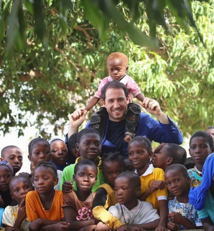 INAUGURAZIONE POZZO D_ACQUA IN AFRICA